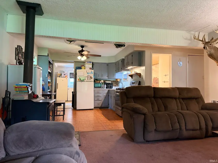 3320 E State Road 10 Highway, Knox, IN 46534 - #2
