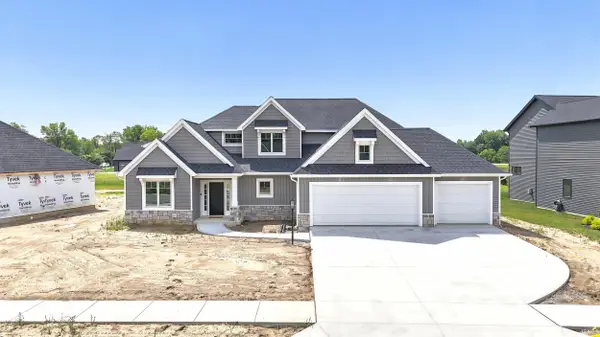 357 Keltic Pines Boulevard, Huntertown, IN 46748