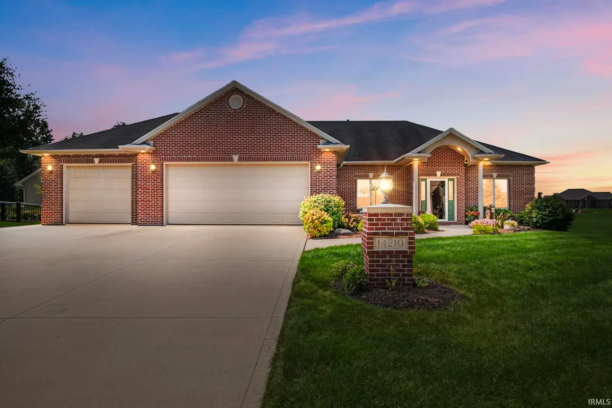 14210 Soaring Hawk Trail, Hoagland, IN 46745 - #1
