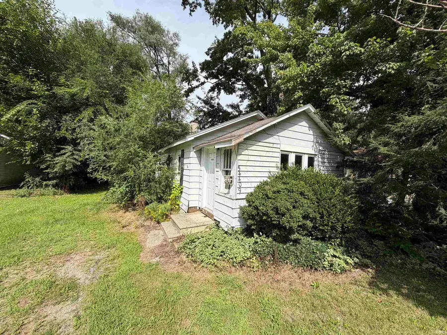 54409 Silver Street, Elkhart, IN 46514 - #2