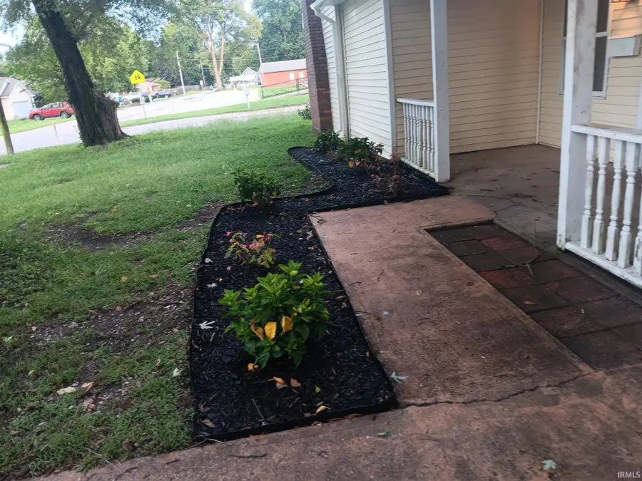 2825 Park Street, Terre Haute, IN 47803 - #2