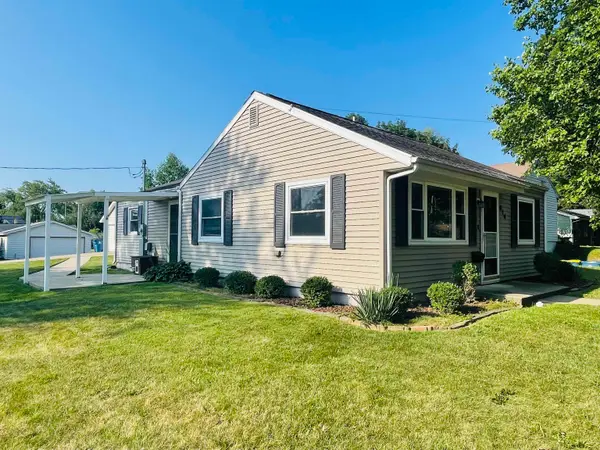 614 E Randolph Street, Angola, IN 46703