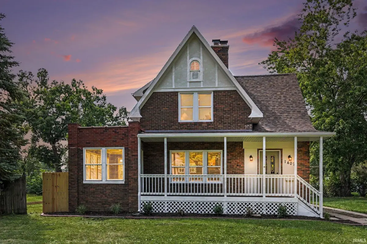 1407 Strong Avenue, Elkhart, IN 46514 - #1