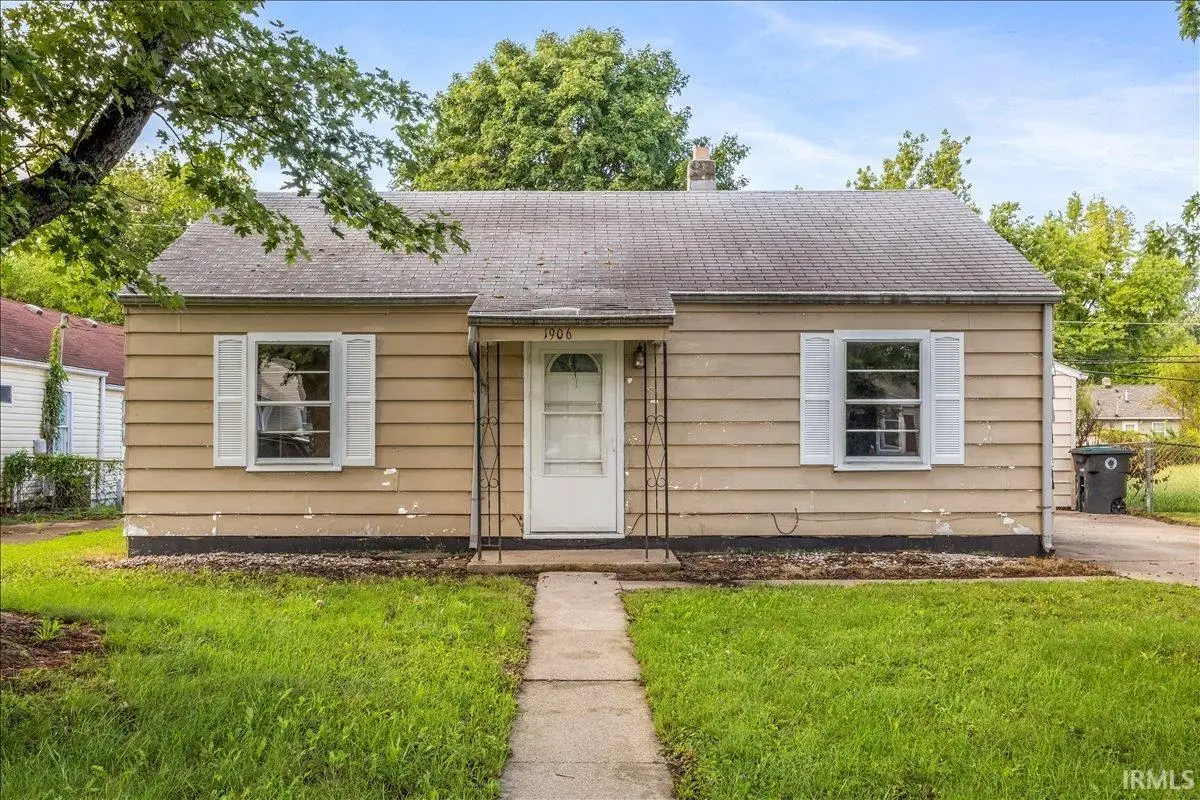 1906 E 24th Street, Muncie, IN 47302 - #1