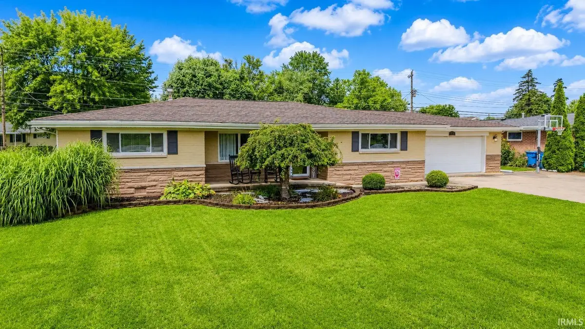 616 E Main Street, Gas City, IN 46933 - #1