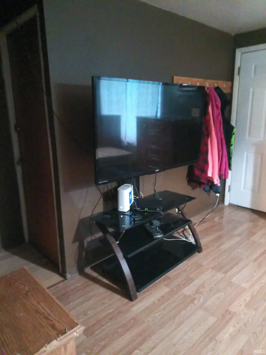 1027 E Chippewa Avenue, South Bend, IN 46614 - #2