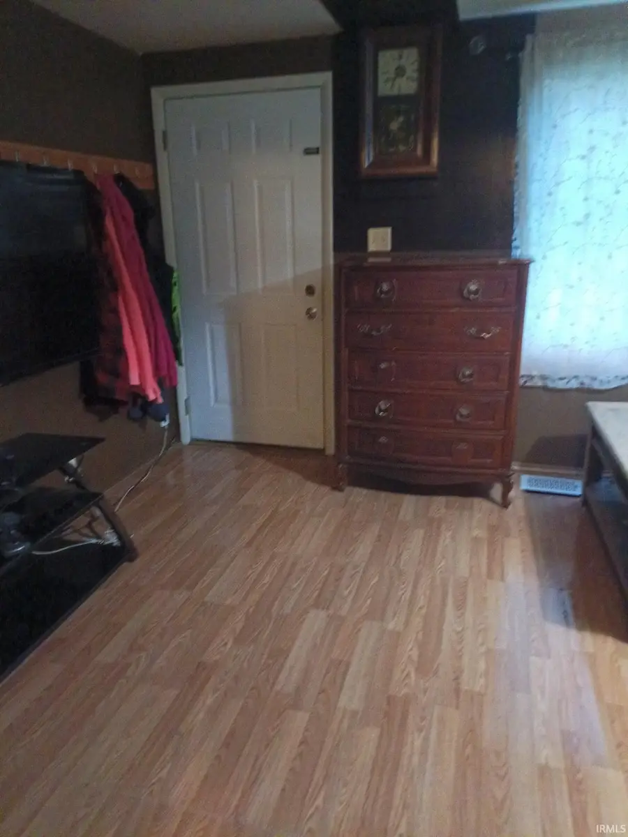 1027 E Chippewa Avenue, South Bend, IN 46614 - #3