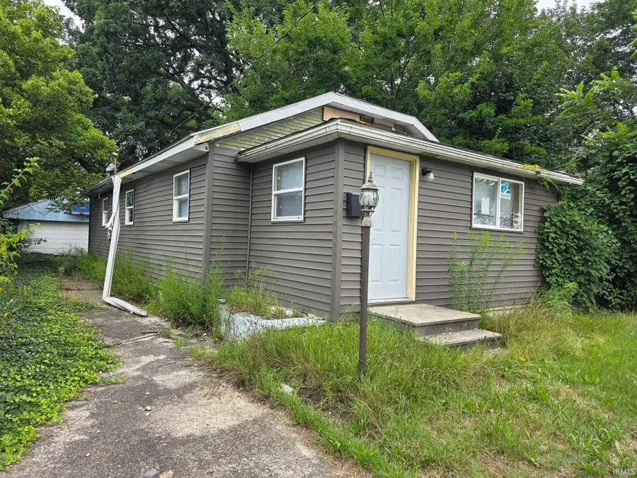 1717 Robinson Street, South Bend, IN 46613 - #2