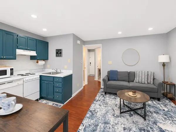 9305 S Pointe Retreat Drive #50, Bloomington, IN 47401