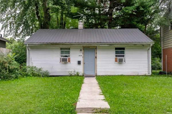 1634 N Olive Street, South Bend, IN 46628