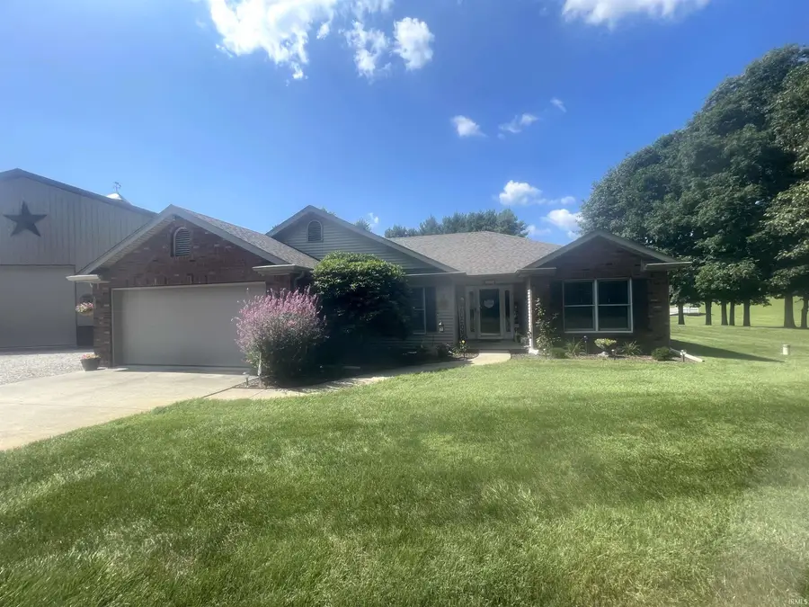 685 Richard Avenue, Burlington, IN 46915 - #2