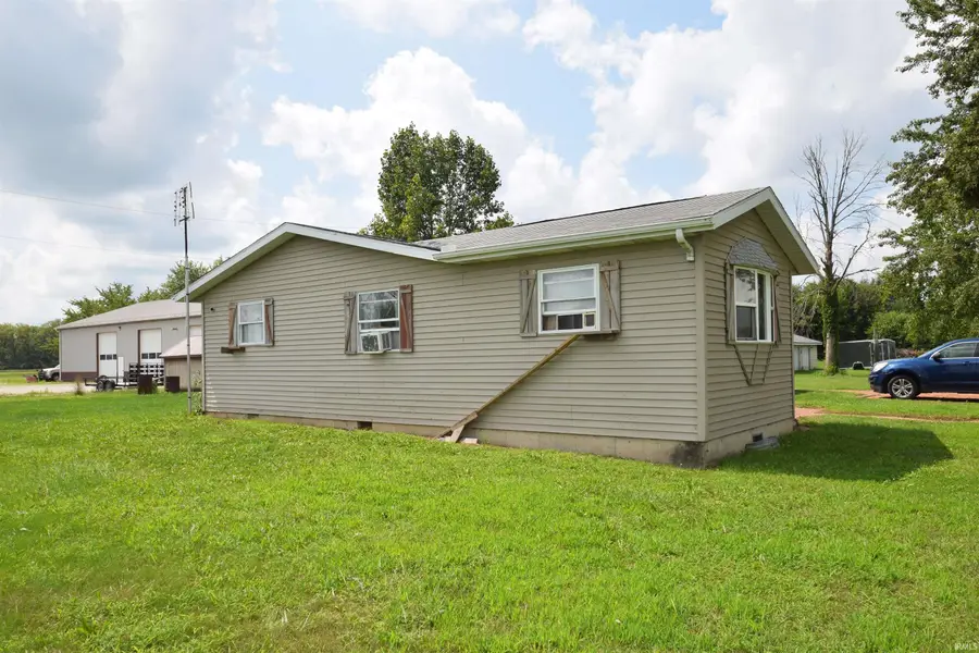 9177 W 450n, Cromwell, IN 46732 - #3