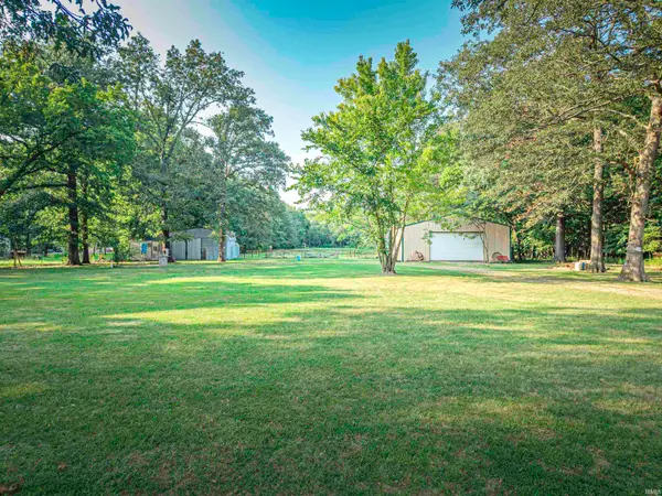 4911 Slim Pond Road, Mount Vernon, IN 47620