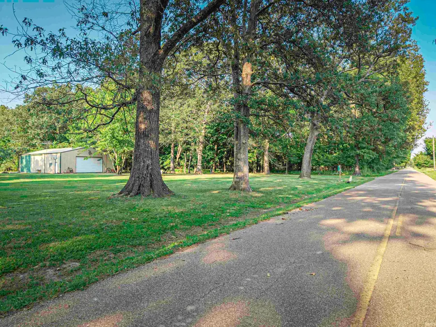 4911 Slim Pond Road, Mount Vernon, IN 47620 - #3
