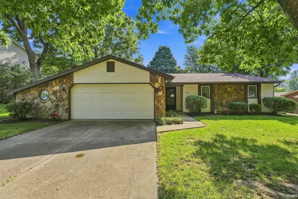 1725 Cambrian Place, Fort Wayne, IN 46804