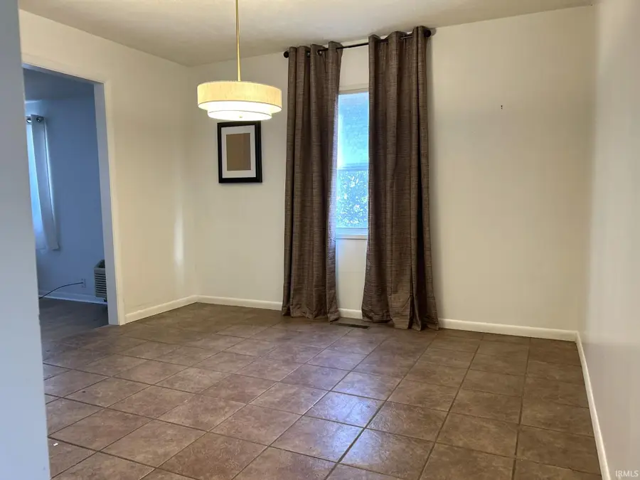 4413 Kensington Avenue, Evansville, IN 47710 - #3