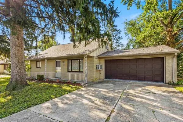 2624 Garden Park Drive, Fort Wayne, IN 46825