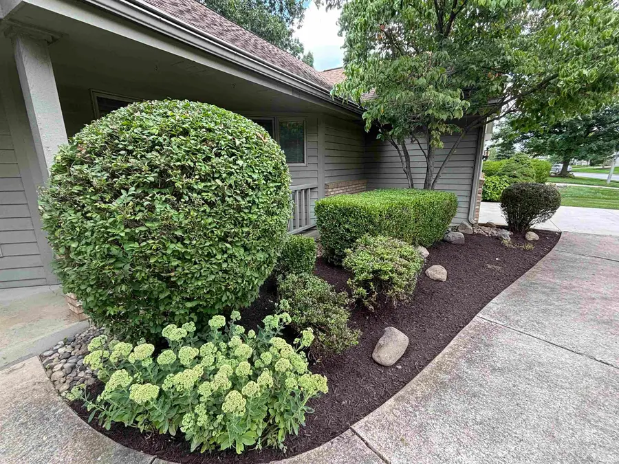 8209 Summerset Place, Fort Wayne, IN 46825 - #3