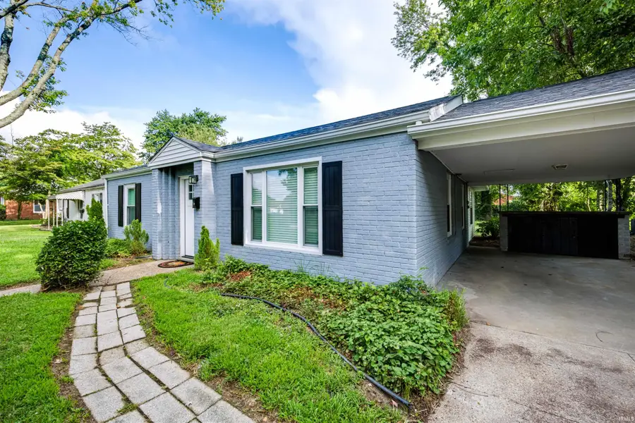 2208 E Michigan Street, Evansville, IN 47711 - #2