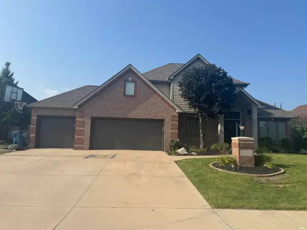 12004 Fairway Winds Court, Fort Wayne, IN 46814