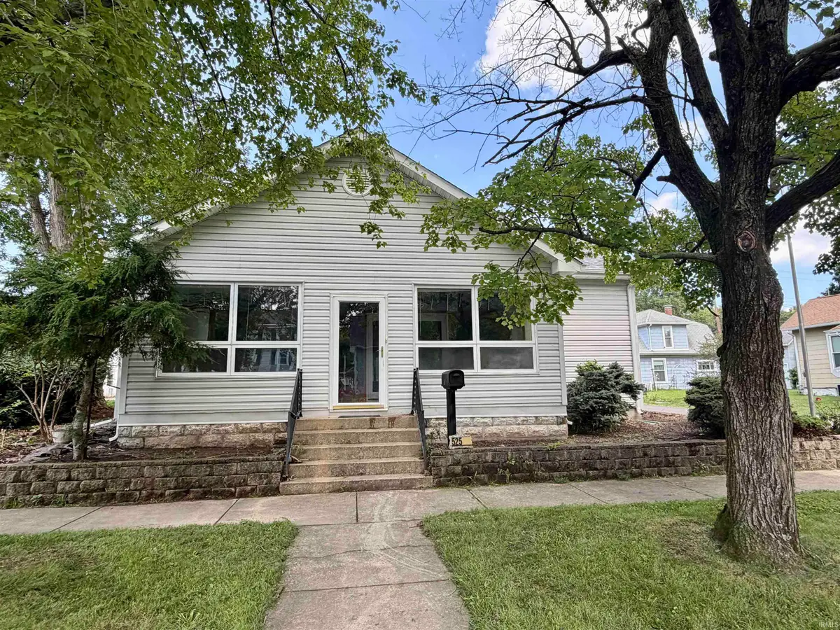 525 E Franklin Street, Delphi, IN 46923 - #1