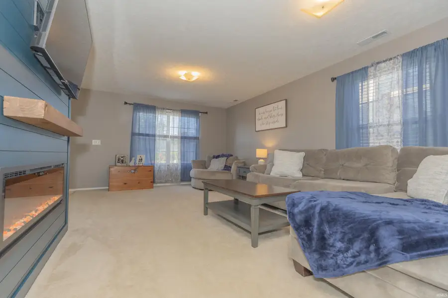 3212 Oaklyn Drive, Evansville, IN 47711 - #3