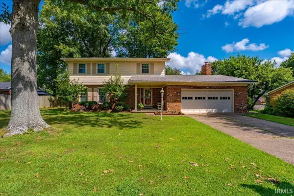 8366 Larch Place, Newburgh, IN 47630