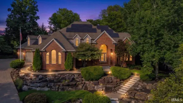 5544 Crimson Court, Newburgh, IN 47630