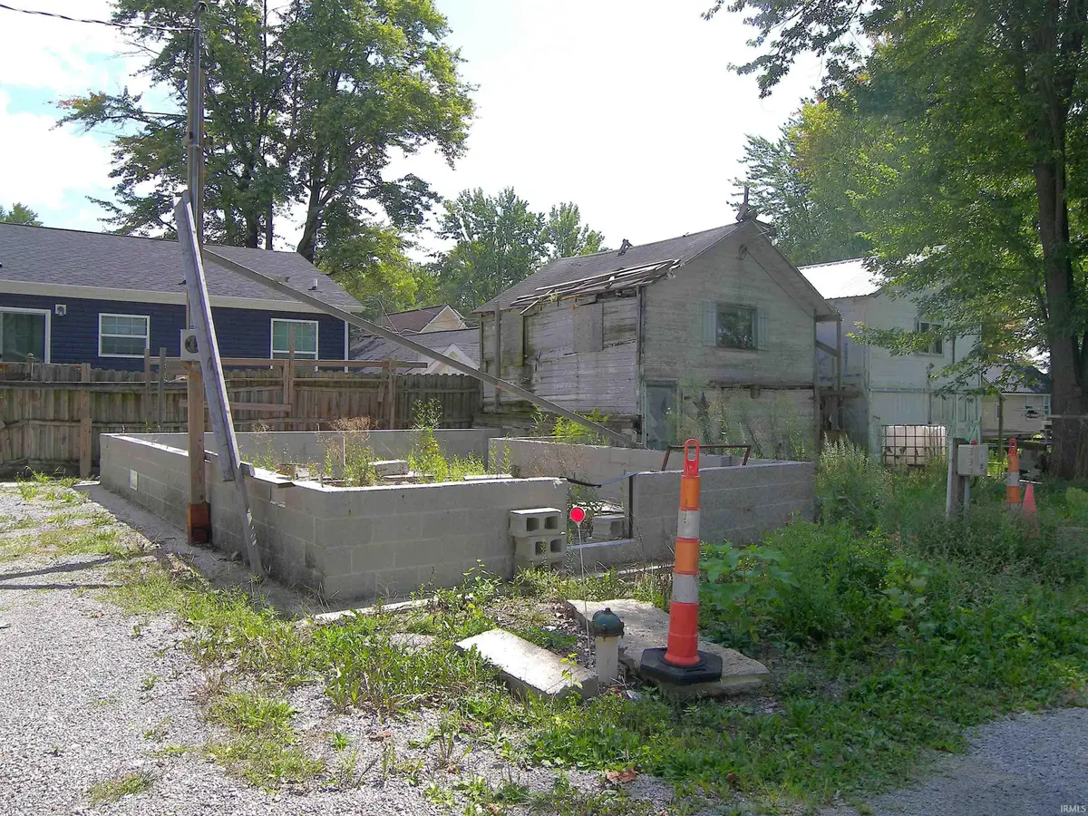 20 Ems B57 Lane, Warsaw, IN 46582 - #1