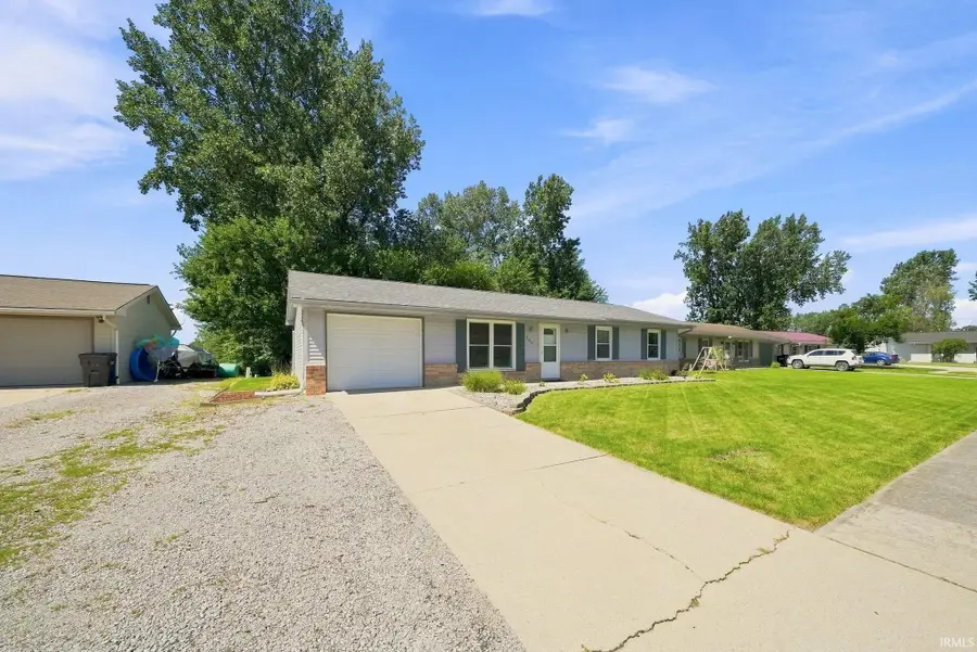 804 Greenfield Court, Garrett, IN 46738 - #2