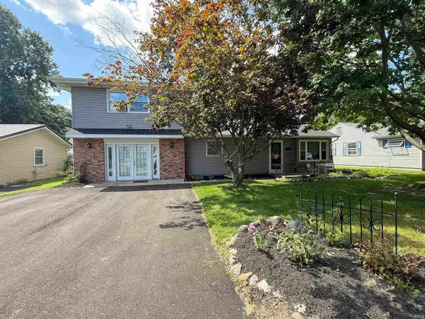 1010 S Hamilton Street, Delphi, IN 46923