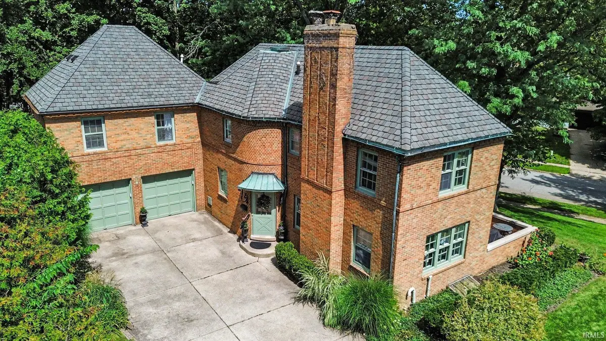 1227 E Irvington Avenue, South Bend, IN 46614 - #1