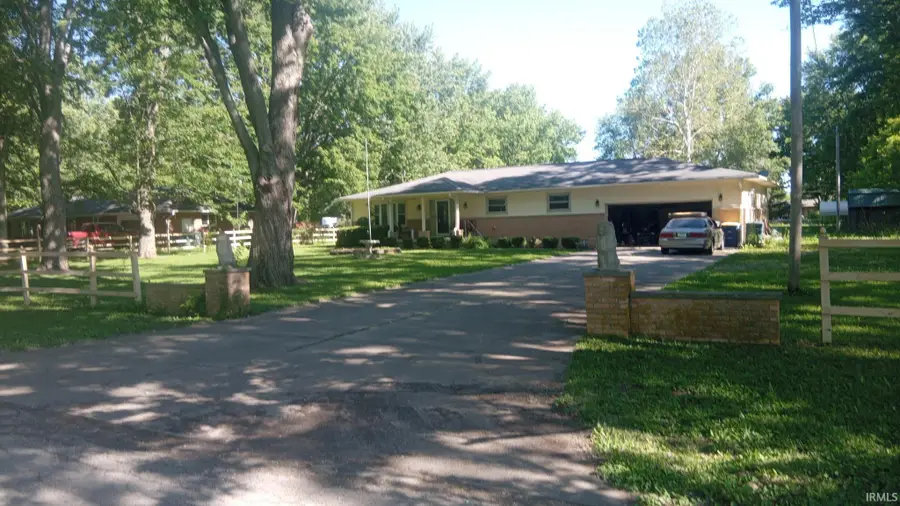 3800 W 28th Street, Muncie, IN 47302 - #2