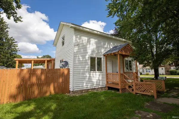 107 E Sunset Drive, Bourbon, IN 46504