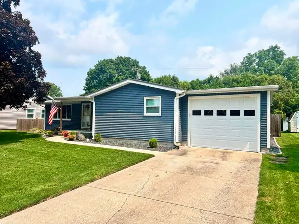 755 N Locke Ct Court, Nappanee, IN 46550