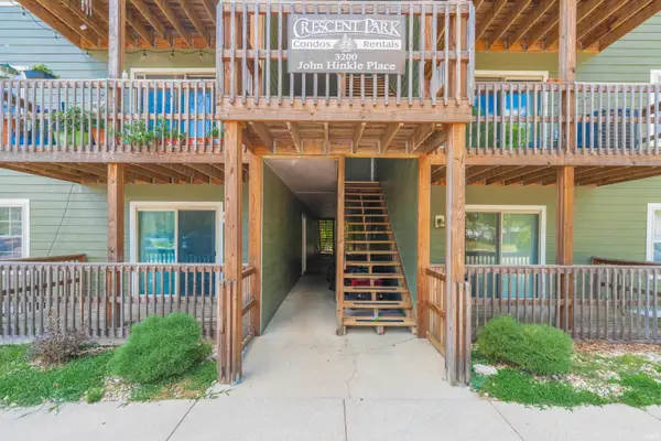3200 E John Hinkle Place #1, Bloomington, IN 47408