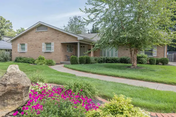506 S Saint James Boulevard, Evansville, IN 47714