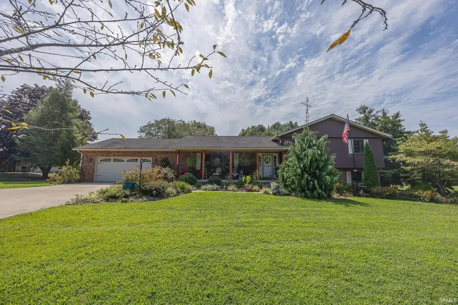 2247 W Skyview Drive, Jasper, IN 47546 - #3