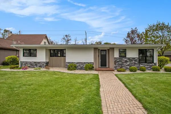 756 E John Street, Nappanee, IN 46550