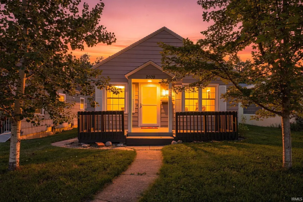 2509 Lynn Avenue, Fort Wayne, IN 46805 - #1