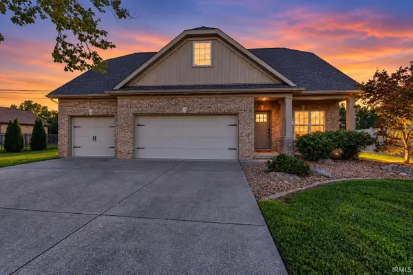3749 Arbor Pointe Drive, Newburgh, IN 47630