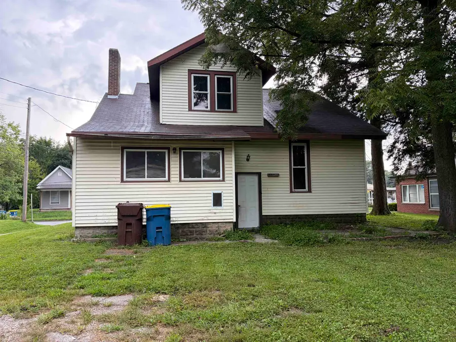 719 N Sycamore Street, North Manchester, IN 46962 - #2