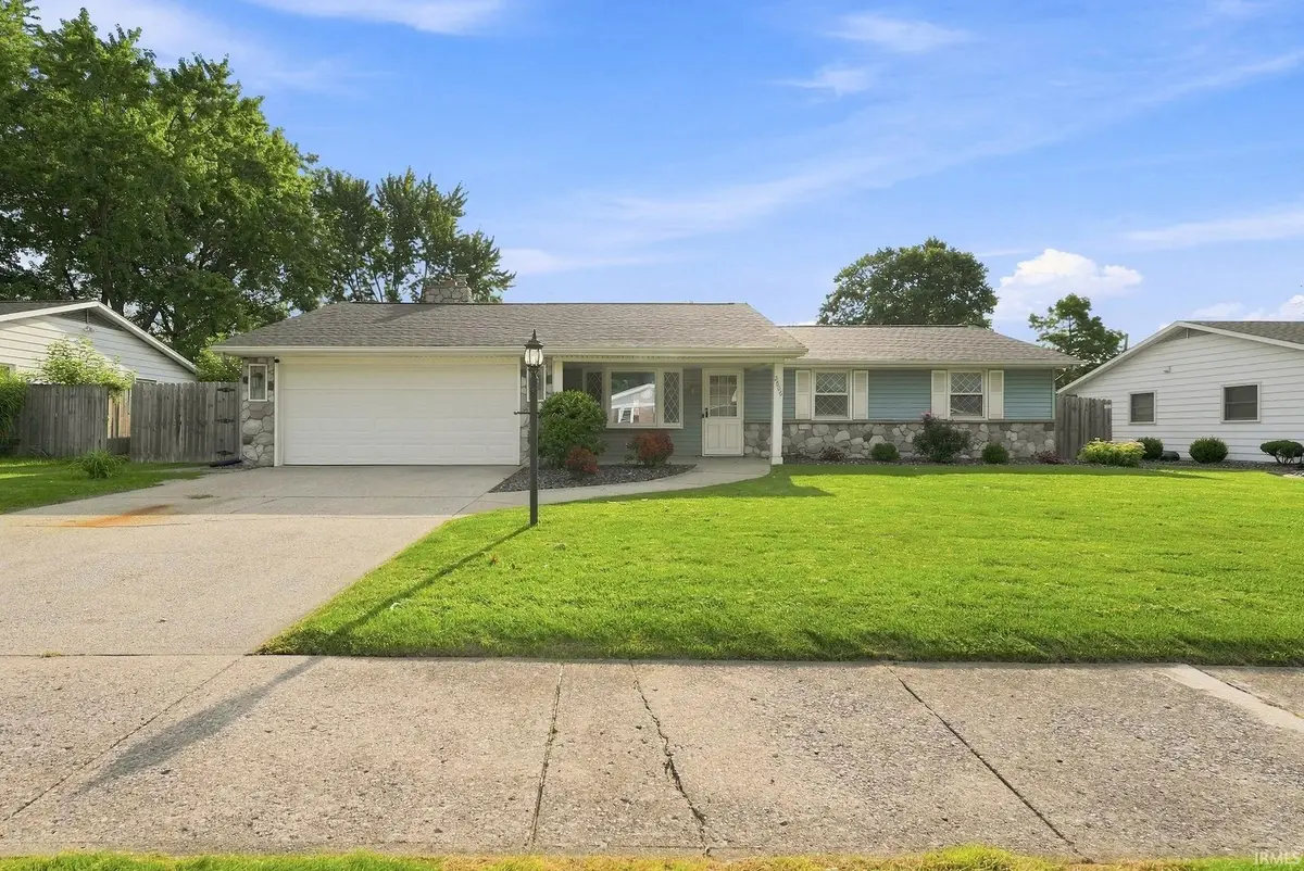 2606 Forest Valley Drive, Fort Wayne, IN 46815 - #1