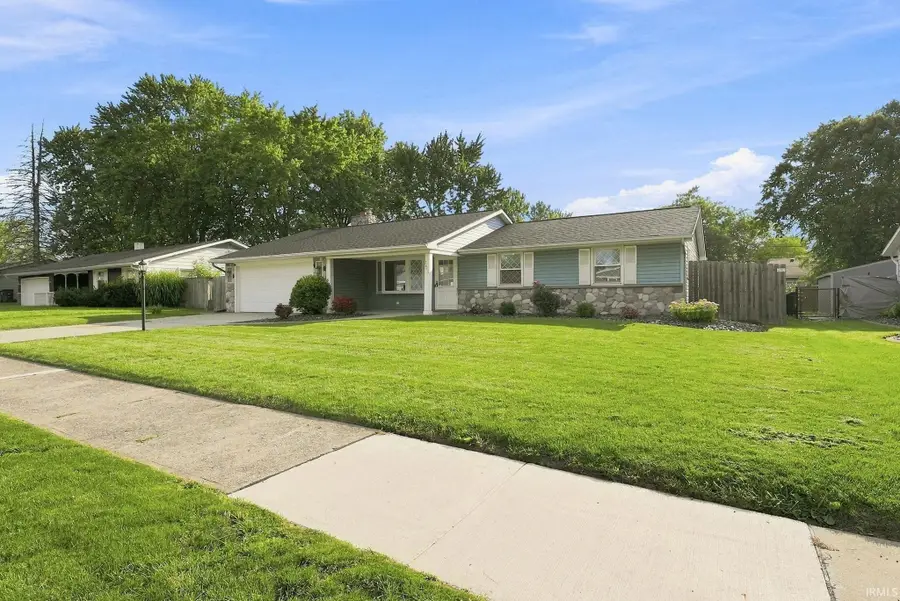 2606 Forest Valley Drive, Fort Wayne, IN 46815 - #2