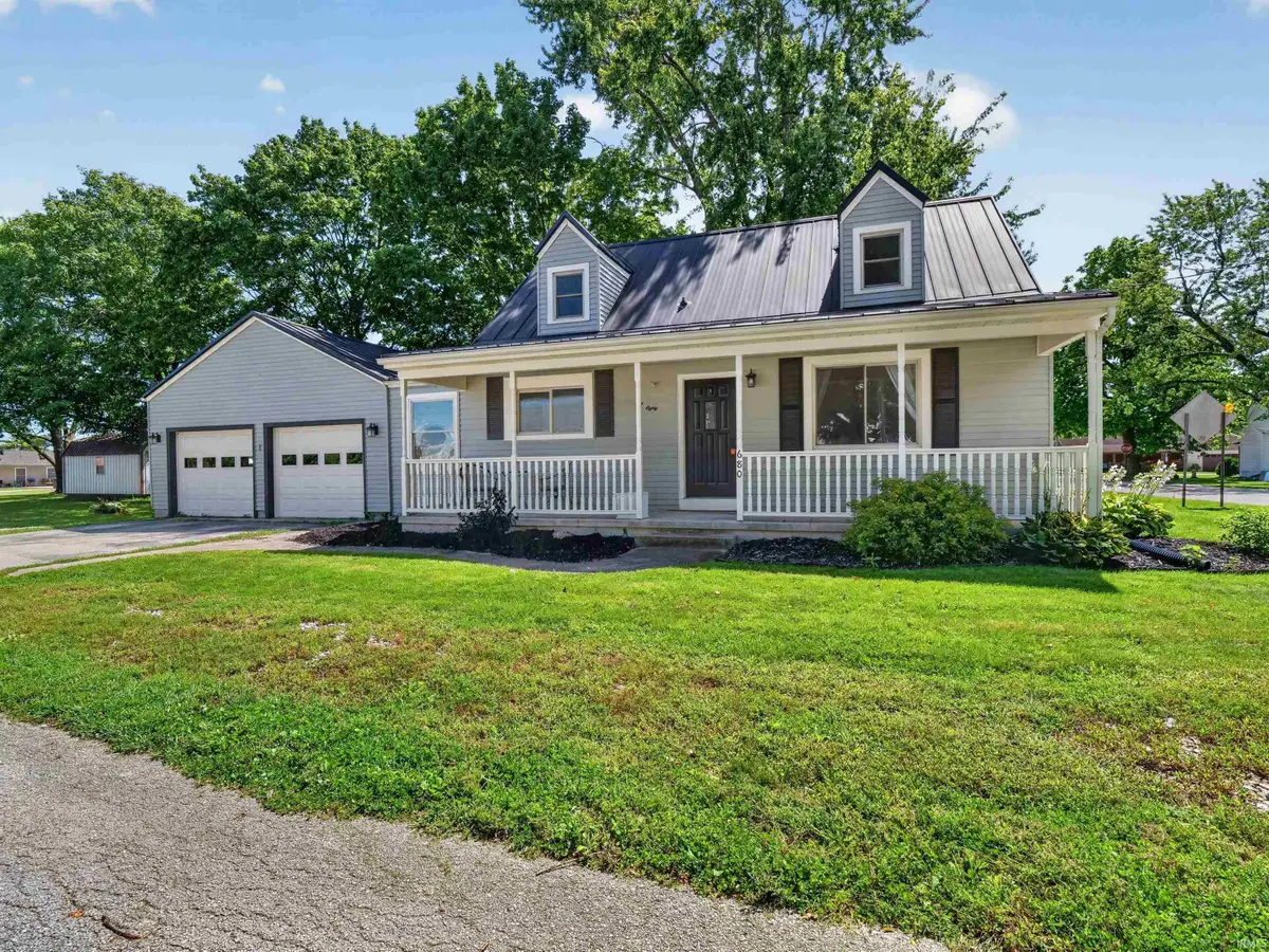 680 N Maddux Street, Markle, IN 46770 - #1