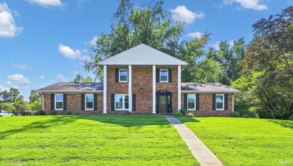 6711 Blue Spruce Drive, Newburgh, IN 47630