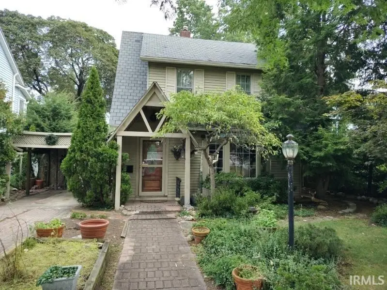 1414 Strong Avenue, Elkhart, IN 46514 - #1