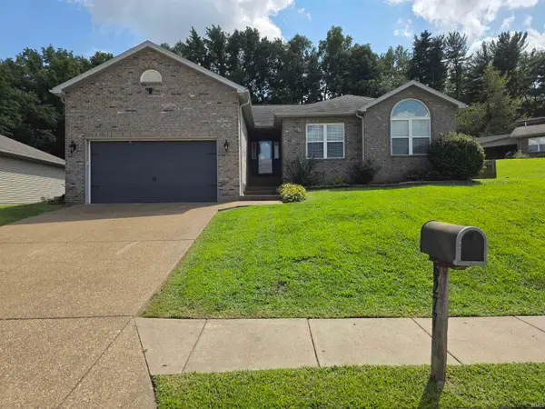 6277 Acadia Drive, Newburgh, IN 47630