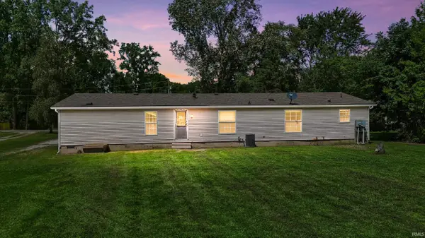 7755 S 178 E, Wolcottville, IN 46795