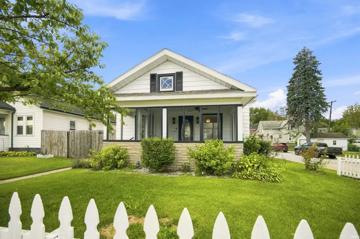 223 Indiana Avenue, Mishawaka, IN 46544 - #1
